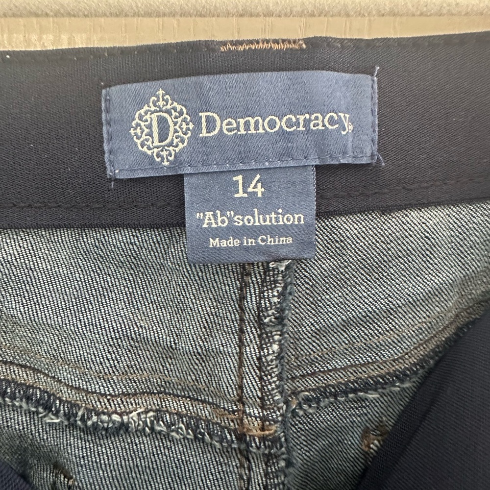 Democracy "Ab"solution Blue Jean